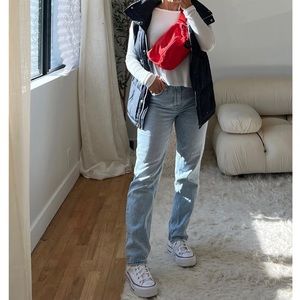 Abercrombie Curve Love Straight Leg Jean